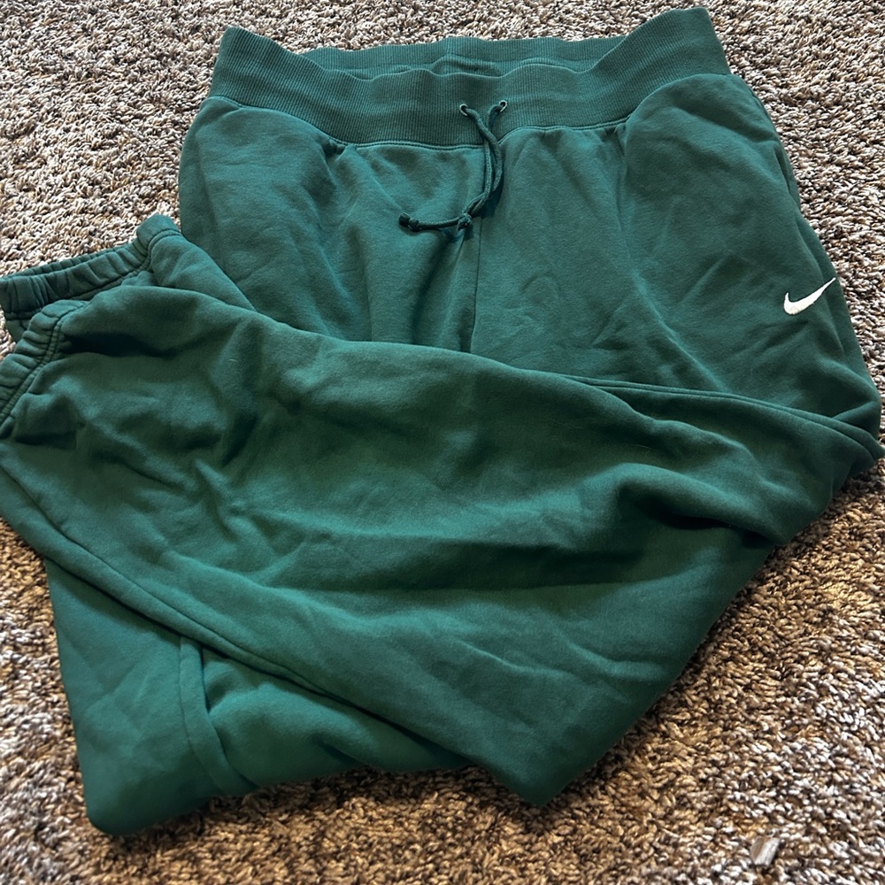 Nike Green Joggers Soft Elastic Waistband